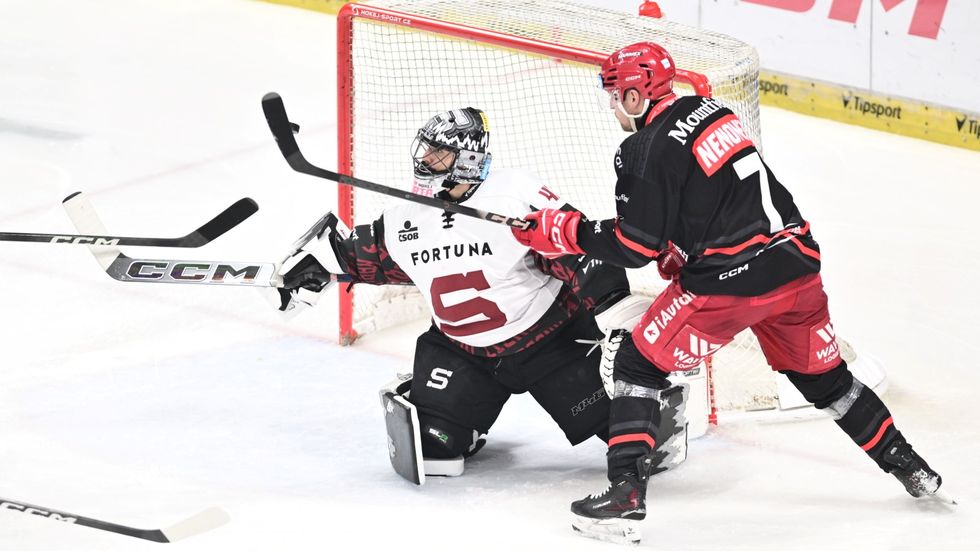 Jakub Kovář zasahuje v brance Sparty