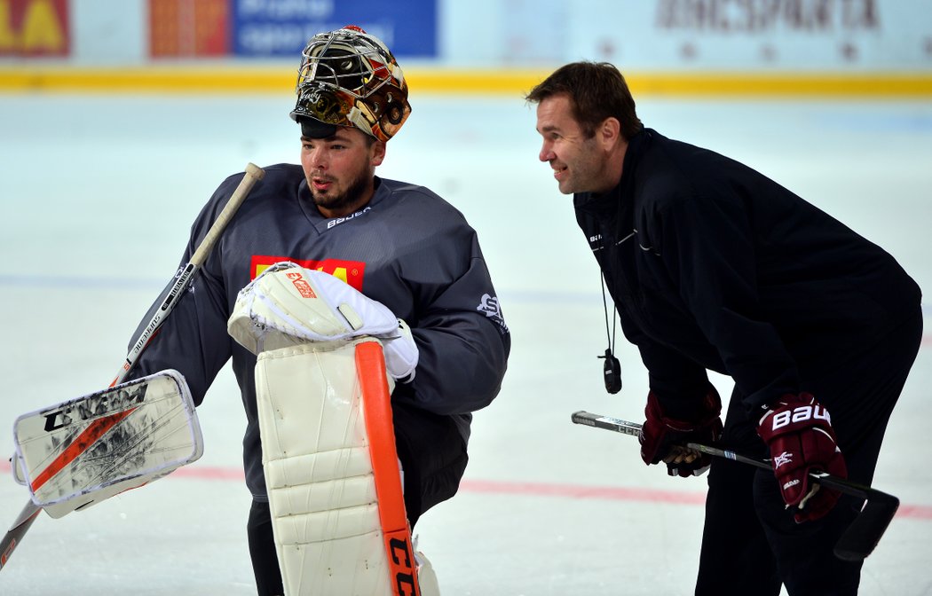 Sparťanské hokejisty doplnil na tréninku i brankář Philadelphie Michal Neuvirth