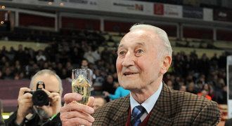 Legendární hokejista Vladimír Zábrodský slaví devadesátiny