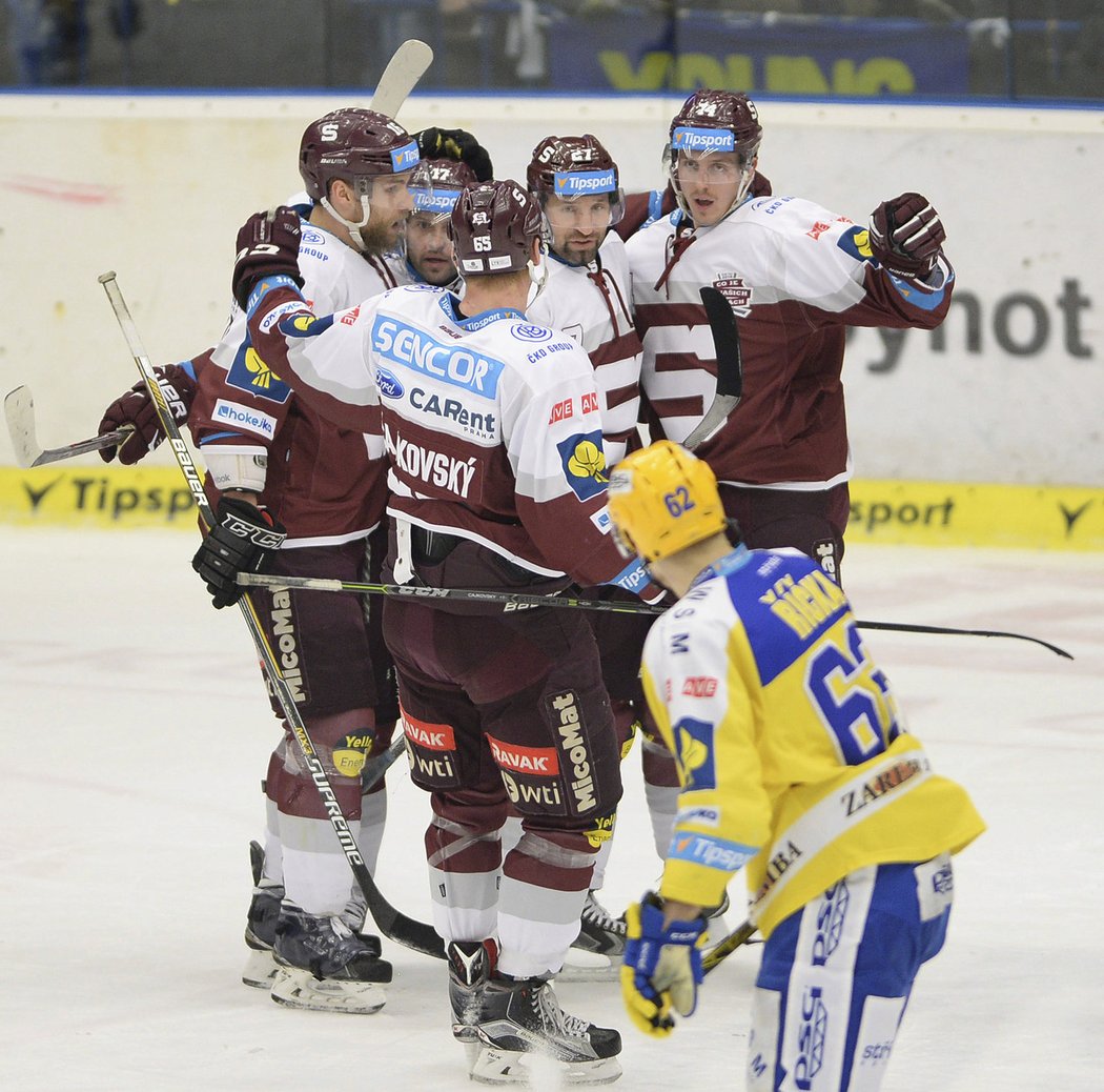 Hokejisté Sparty porazili Zlín a v sérii vedou na zápasy 2:1