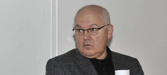 Ředitel extraligy Stanislav Šulc zůstává dál členem APK