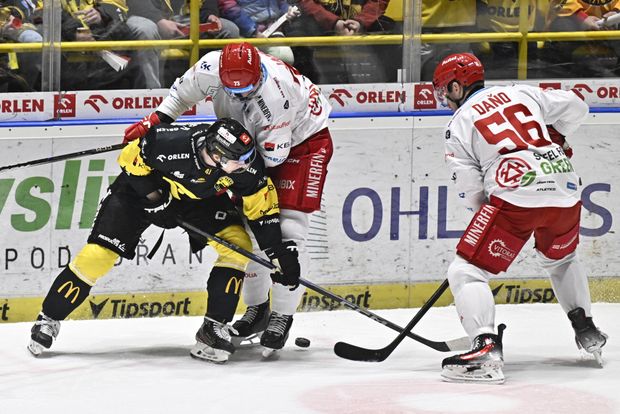 Třinečtí Bohumil Jank a Marko Daňo a litvínovský Matěj Pekař Třinečtí Bohumil Jank a Marko Daňo a litvínovský Matěj Pekař