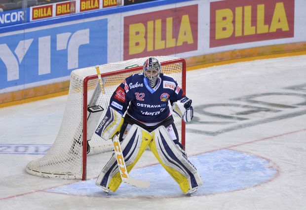 Patrik Bartošák v brance Vítkovic Patrik Bartošák v brance Vítkovic