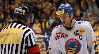 Kubina si odpykal trest, pokud se NHL nerozjede, posílí Vítkovice