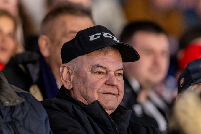 Vůjtek chválí zetě Petrovického, přednost ale dává Vítkovicím: Teď to na medaile není Vůjtek chválí zetě Petrovického, přednost ale dává Vítkovicím: Teď to na medaile není