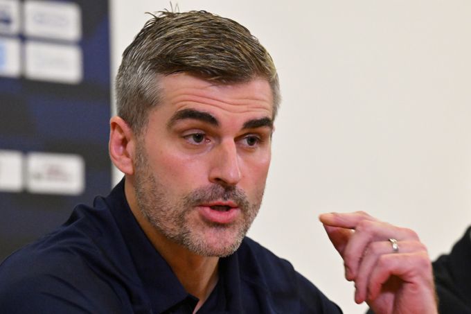 Nepovedená příprava? Počítá se až extraliga, má jasno Treille. Vítkovice prochází procesem Nepovedená příprava? Počítá se až extraliga, má jasno Treille. Vítkovice prochází procesem