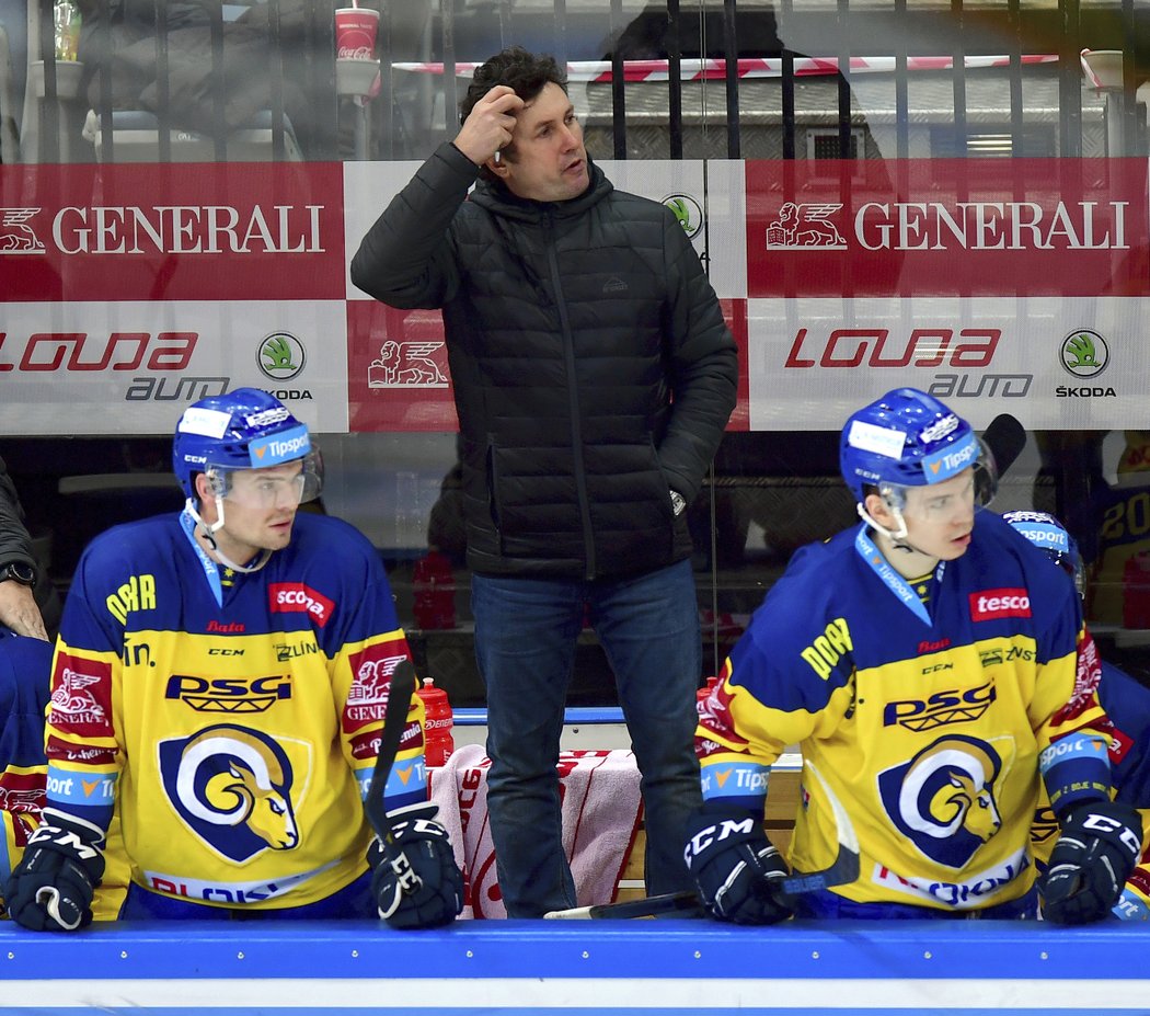 Robert Svoboda na lavičce Zlína v zápase se Spartou