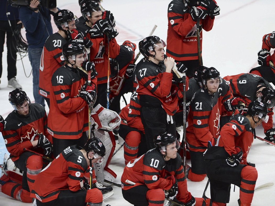 Kolébka hokeje, která je co do počtu zlatých medailí historicky nejúspěšnějším týmem juniorských šampionátů, si tak musí na sedmnáctý titul počkat.
