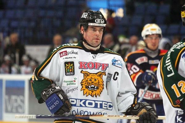 Bruslící kronika finského hokeje Raimo Helminen hrál ve Finsku jedině za Ilves Tampere