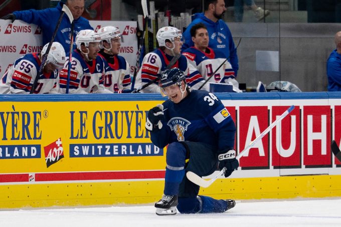 Finsko - USA 6:2. Suomi rozdrtili soupeře, Kanada zlomila Dány ve třetí třetině Finsko - USA 6:2. Suomi rozdrtili soupeře, Kanada zlomila Dány ve třetí třetině