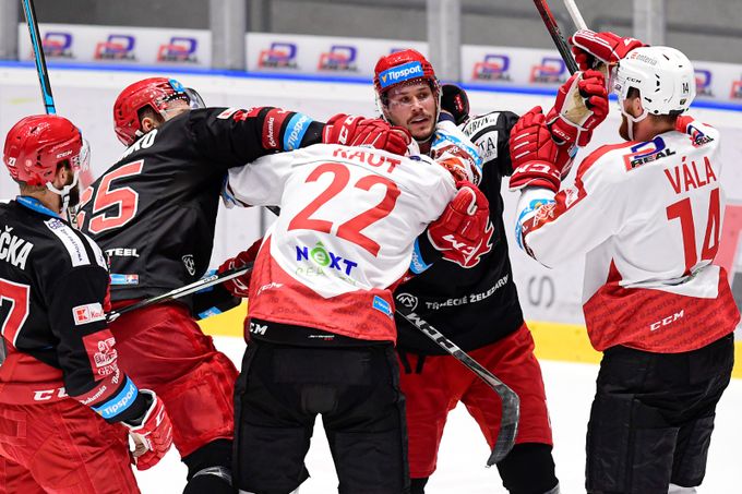 Kaut poprvé za Pardubice: Přestával jsem věřit. Pomohli Hejduk i Nedvěd Kaut poprvé za Pardubice: Přestával jsem věřit. Pomohli Hejduk i Nedvěd