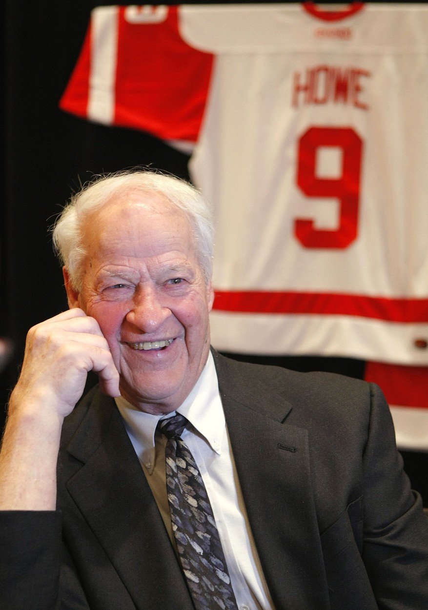 Kanadská legenda Gordie Howe zemřel po těžké nemoci