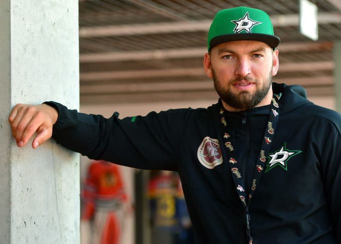 Také Hanzal prožil s Wolves drsnou zkušenost. Stejný incident, popisuje čerstvý zastupitel Také Hanzal prožil s Wolves drsnou zkušenost. Stejný incident, popisuje čerstvý zastupitel