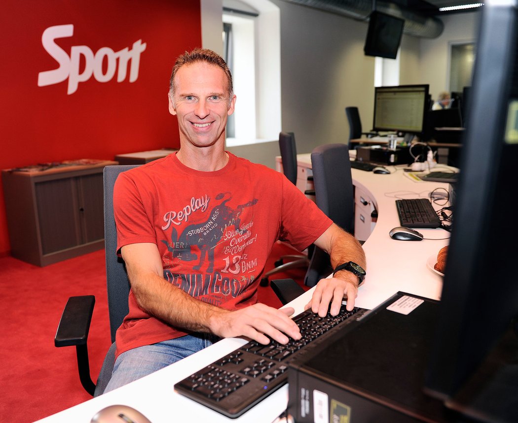 Dominik Hašek při online rozhovoru pro isport.cz