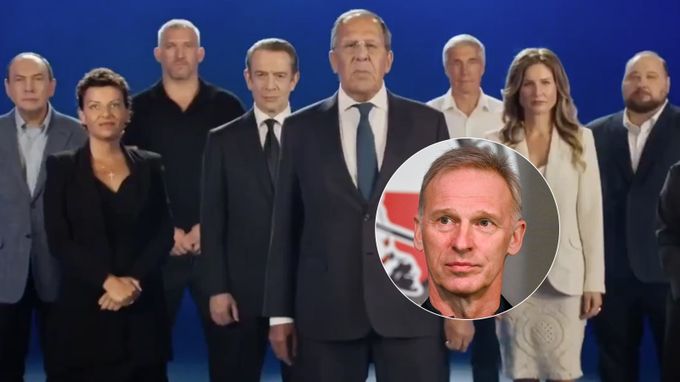 Naštvaný Hašek ostře kritizuje NHL: Ovečkin podporuje vrahy! zlobí se kvůli propagaci Putina Naštvaný Hašek ostře kritizuje NHL: Ovečkin podporuje vrahy! zlobí se kvůli propagaci Putina