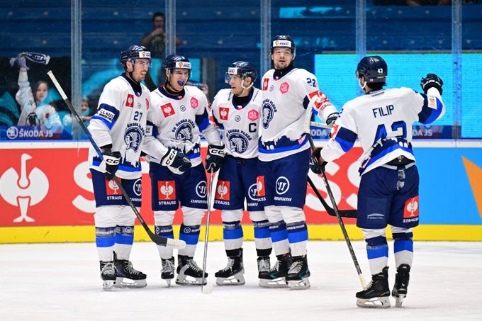 Plzeň je po obratu ve třetí třetině v LM stále stoprocentní. Liberec porazil Frölundu Plzeň je po obratu ve třetí třetině v LM stále stoprocentní. Liberec porazil Frölundu