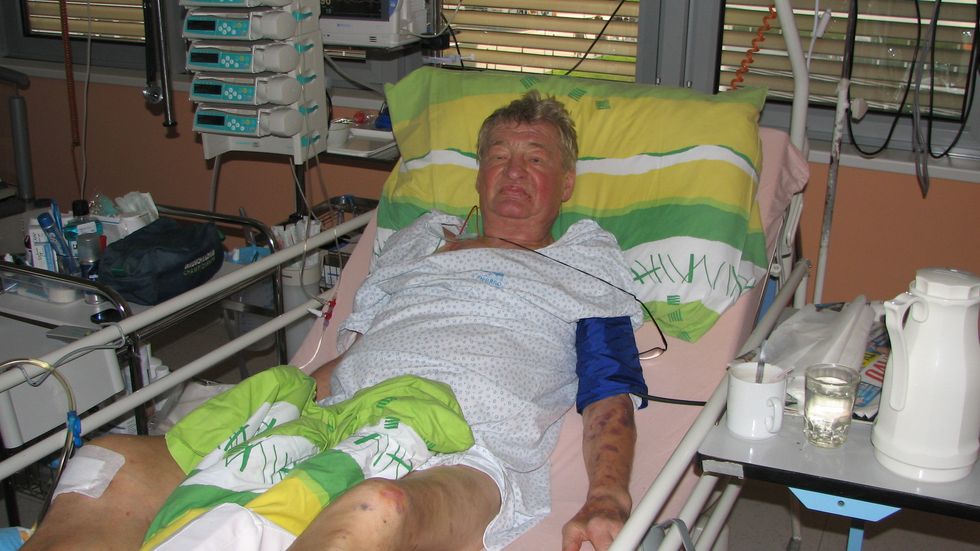 Jaroslav Holík odmítá, že by bral od mladých hokejistů úplatky. "Odpůrci se mi mstí," brání se hokejová legenda