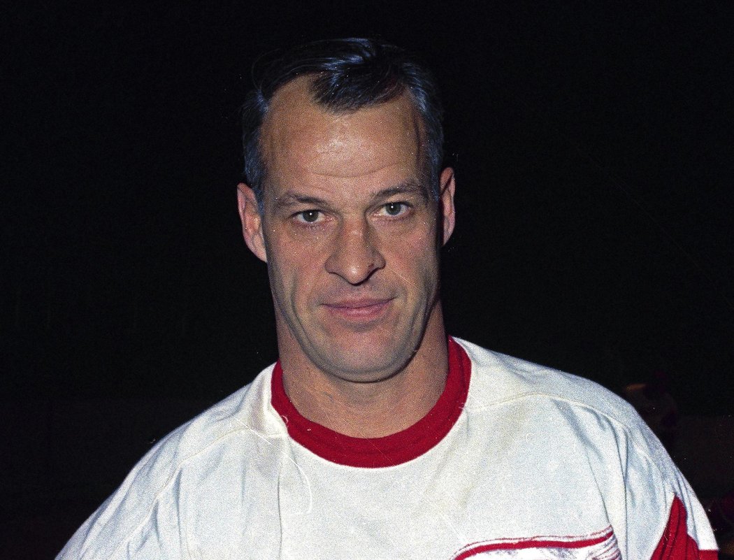 Legendární Gordie Howe zemřel v 88 letech