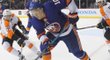 Jan Kovář se poté, co chyběl mezi vyvolenými na soupisce New York Islanders na startu sezony NHL, nehlásil na farmě v Bridgeportu.