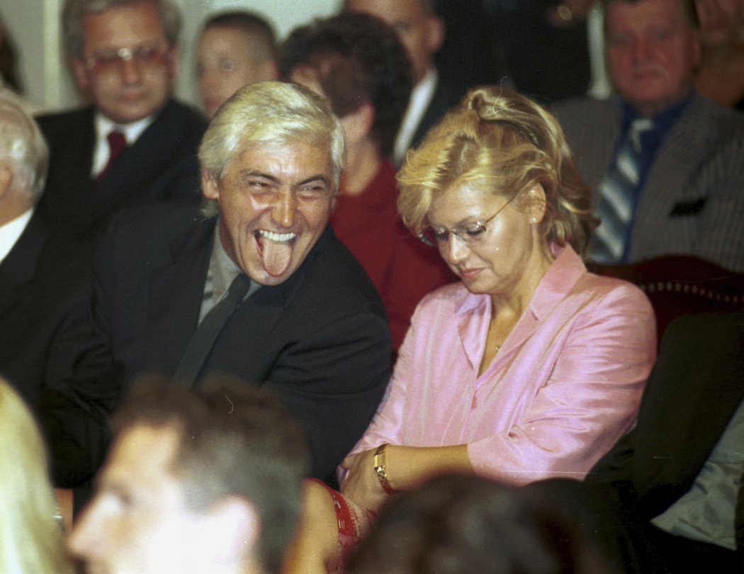 Liběna Hlinková s manželem v srpnu 2000 na vyhlášení Zlaté hokejky