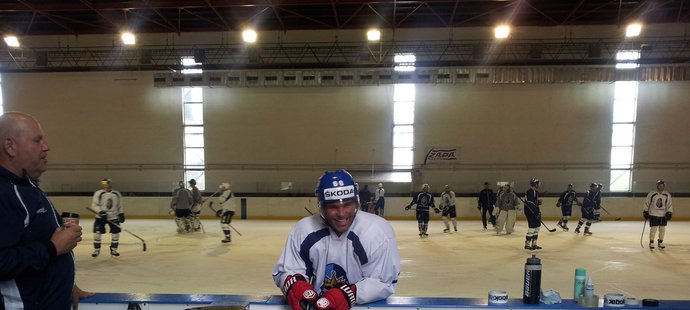 Jaromír Jágr během tréninku na zimním stadionu na Kladně