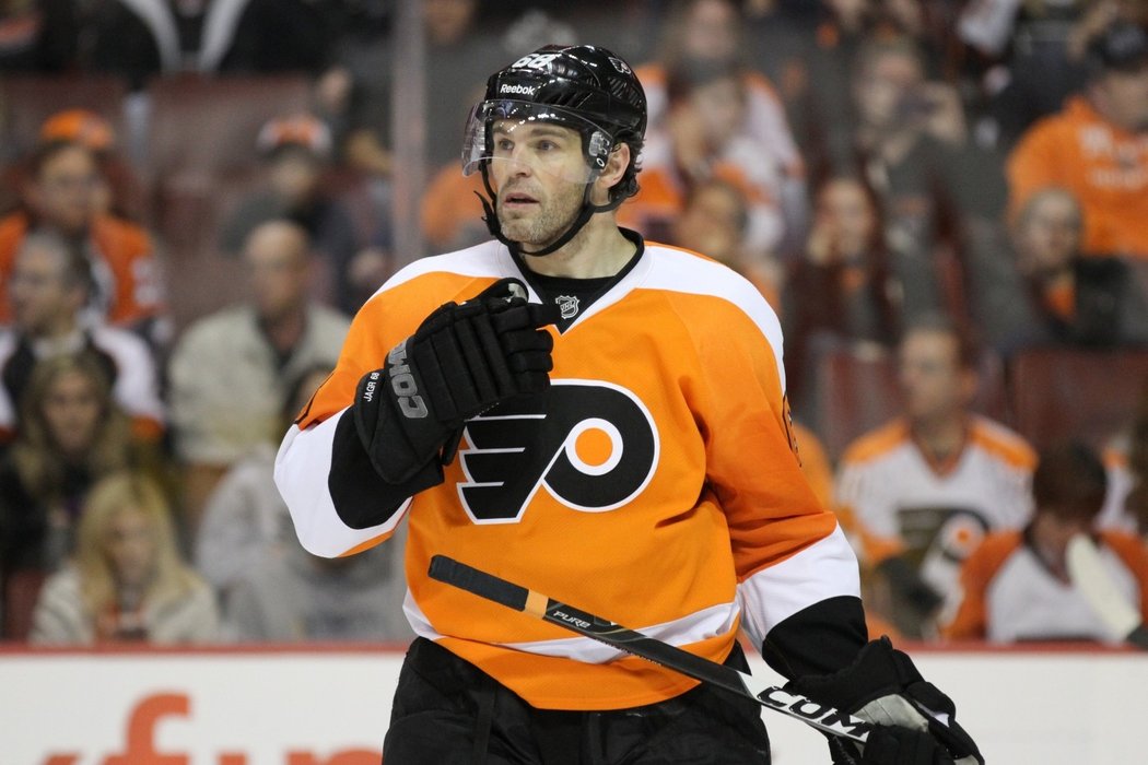 Jaromír Jágr se po návratu do NHL ukazuje jako velká opora Flyers