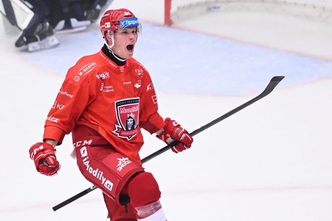Pour věří, že se v Motoru nakopne: V Hradci jsem byl ve škatulce. Důvěru si zasloužím Pour věří, že se v Motoru nakopne: V Hradci jsem byl ve škatulce. Důvěru si zasloužím