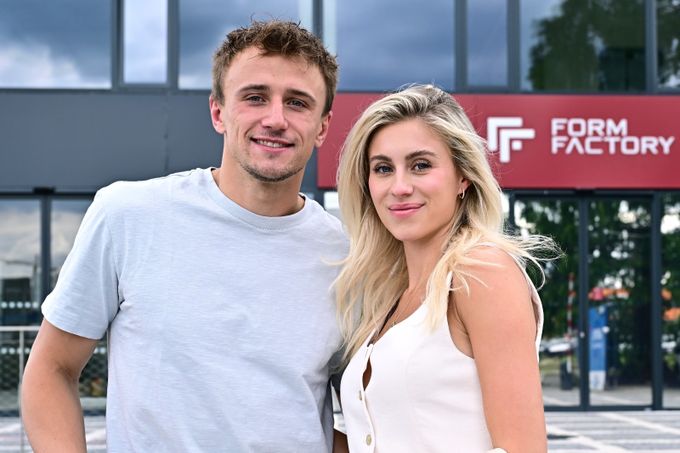 Čerstvý ženáč Vrána: Minulá sezona mi vrátila chuť do hokeje. Proč se chtěl sbalit a odjet? Čerstvý ženáč Vrána: Minulá sezona mi vrátila chuť do hokeje. Proč se chtěl sbalit a odjet?