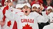 Connor Bedar oslavuje s kanadskými junior titul mistrů světa