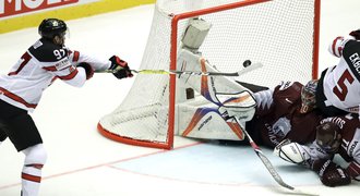 Kanada - Lotyšsko 2:1. Blamáž favorita odvrátil v prodloužení McDavid