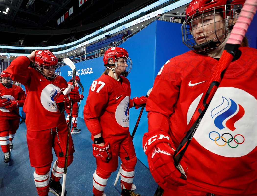 Ruský ženský hokejový tým nedodal výsledky testů soupeři, Kanada odmítala nastoupit