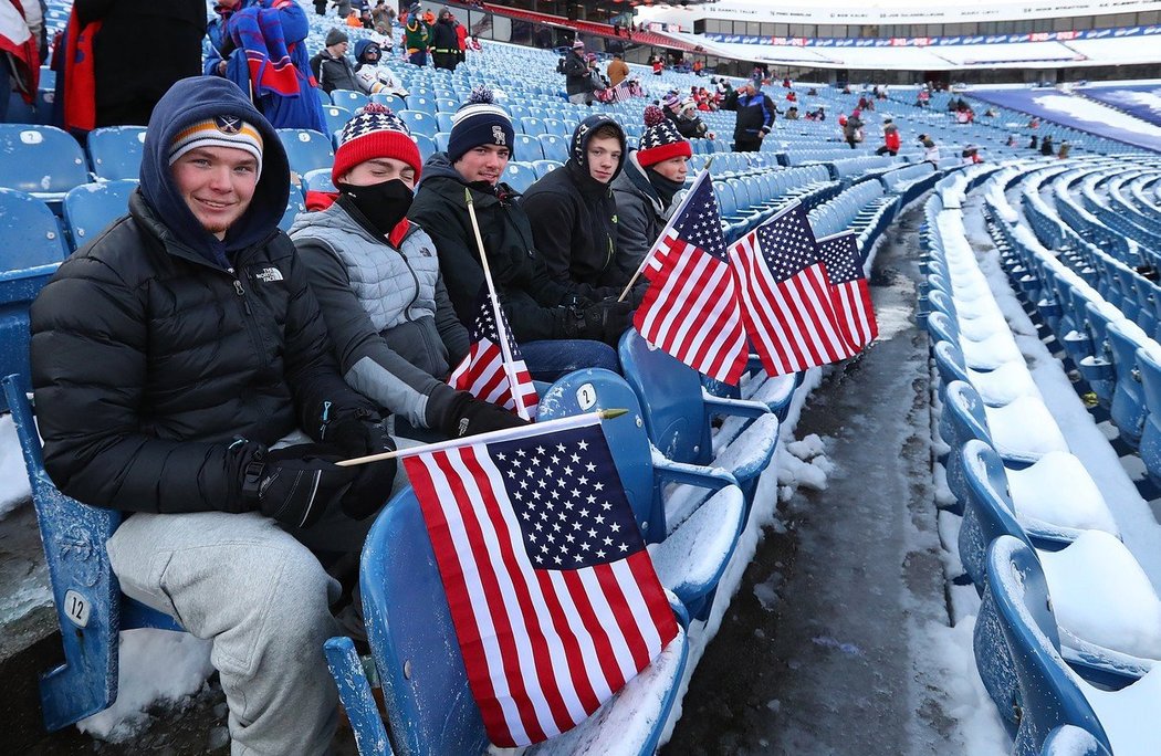 Američtí fanoušci se chystají na utkání proti Kanadě