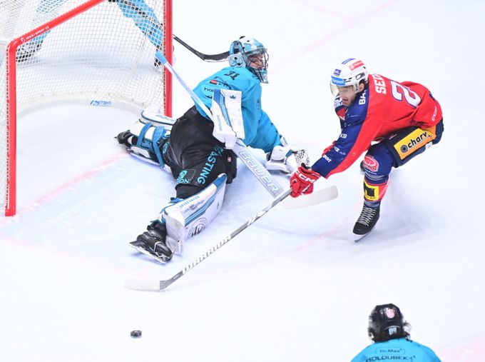 Král chytal po měsíci a dostal smršť: Někdy to pokazí hlava. Subban soupeře podržel Král chytal po měsíci a dostal smršť: Někdy to pokazí hlava. Subban soupeře podržel