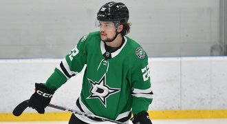 Blümel po sezoně v Dallasu chce víc místa v NHL: Snad se najde škvíra