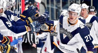 Nestrašil řídil kanonádu dvěma góly, Will při debutu v KHL přišel o nulu