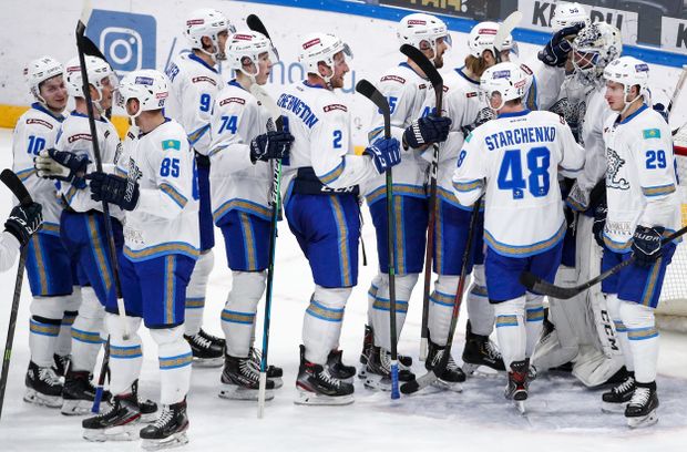 Barys Nur-Sultan má na šampionátu hned 19 hráčů, všechny v kádru Kazachstánu Barys Nur-Sultan má na šampionátu hned 19 hráčů, všechny v kádru Kazachstánu