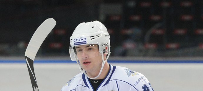 Jakub Petružálek v dresu Amuru Chabarovsk, teď bude hrát za Kazaň a rád by vyhrál celou KHL