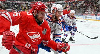 Přestup Jeřábka do Třince: KHL nebyla ve hře. Zapadne do systému, těší kouče