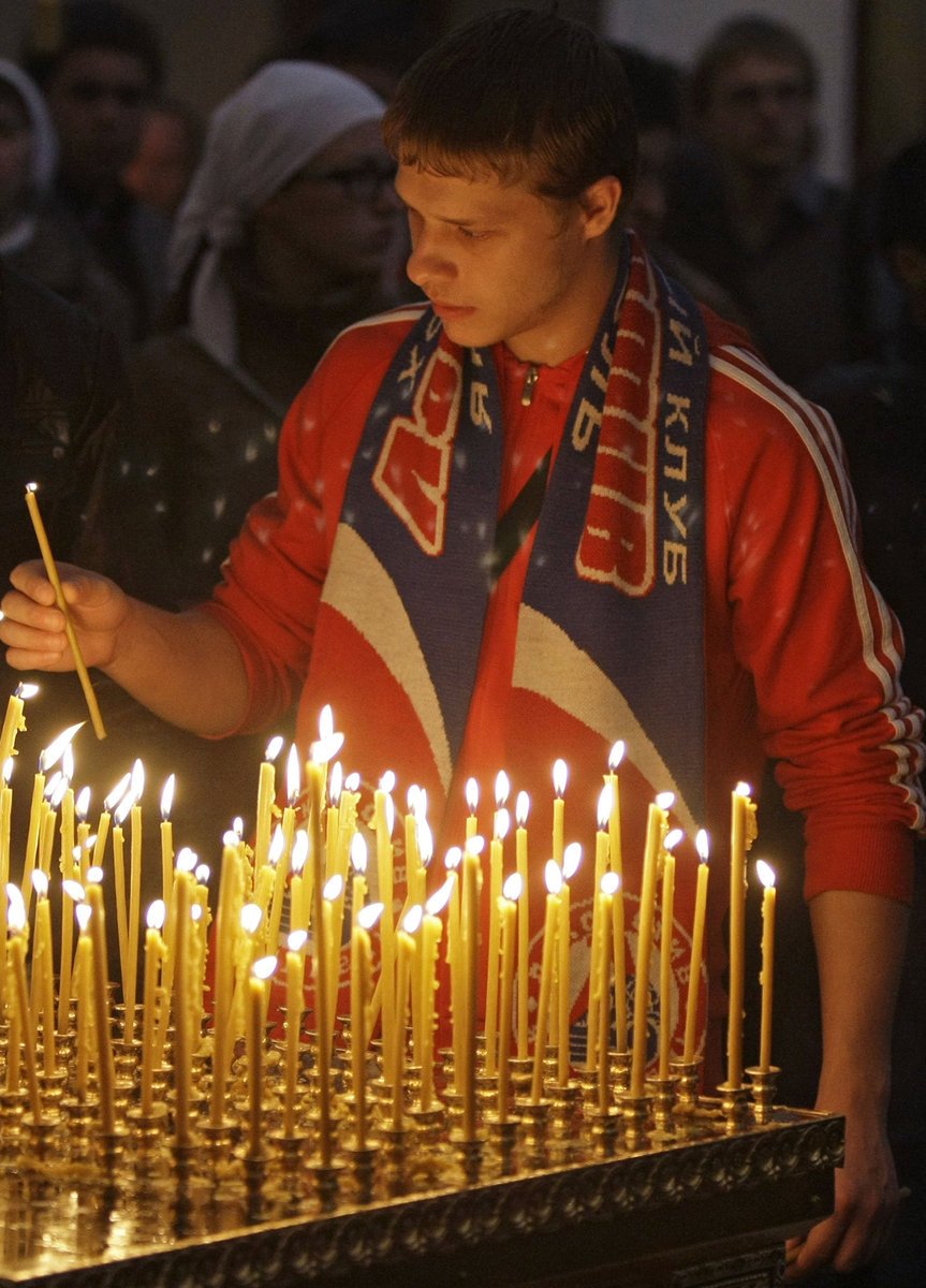 Obyvatelé Jaroslavle uctili oběti tragické nehody, při které zemřel celý tým Lokomotivu Jaroslavl