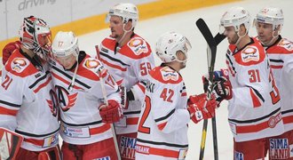 Jekatěrinburg nadále drtí KHL, vyhrál i 17. zápas v řadě