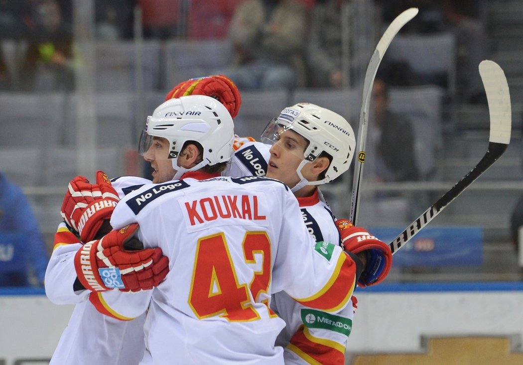 Petr Koukal zpečetil gólem postup Jokeritu v KHL