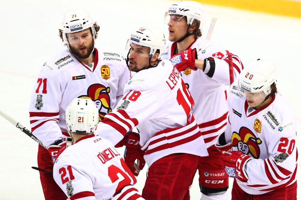 Tým Jokeritu je zapsán v kronikách jako vítěz nejdelšího zápasu historie KHL