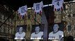 Poslední rozloučení s tragicky zesnulými hokejisty na Staroměstském náměstí