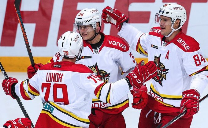 Drtivý finiš v KHL! Kunlun srovnal dvěma góly v posledních 15 vteřinách Drtivý finiš v KHL! Kunlun srovnal dvěma góly v posledních 15 vteřinách
