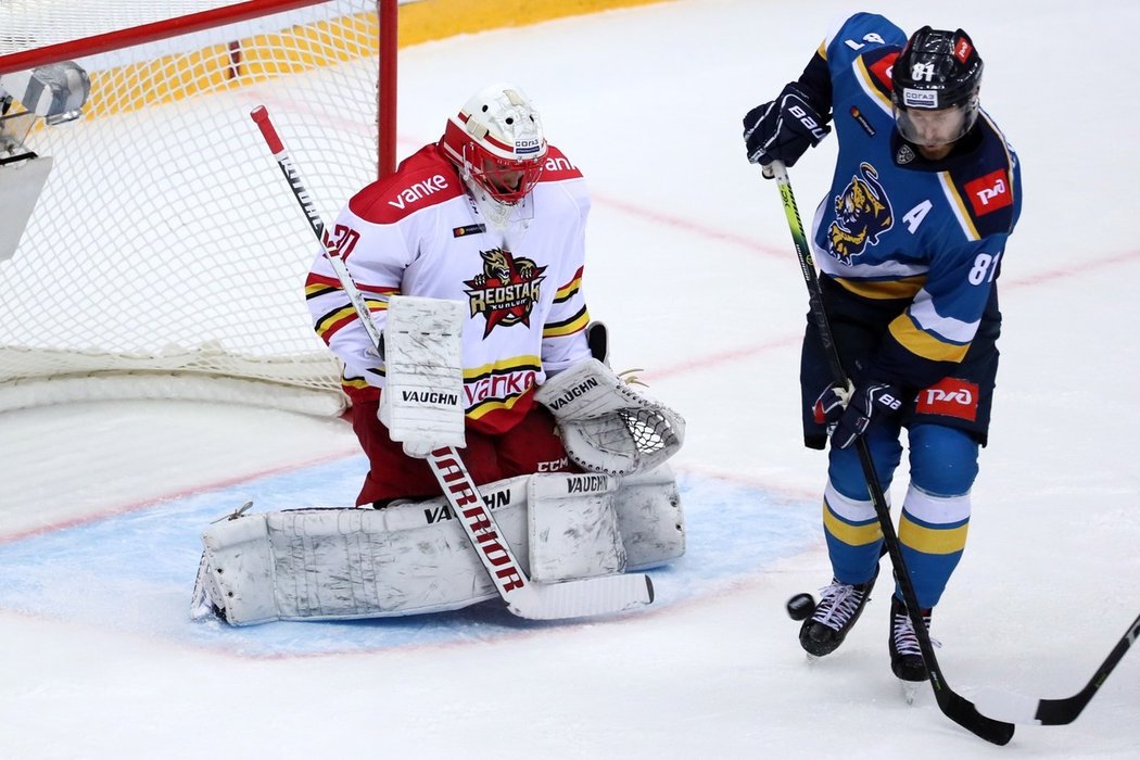 Šimon Hrubec si v KHL připsal první čisté konto (archivní foto)