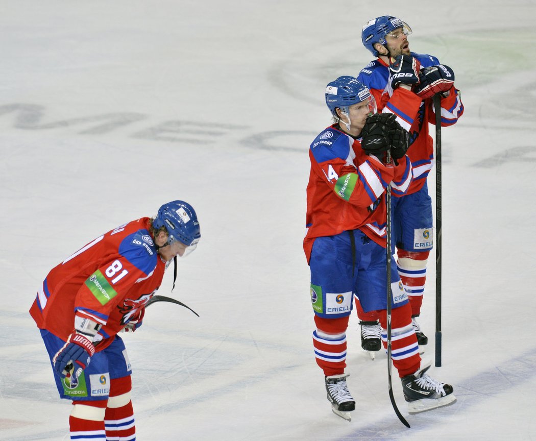 Je konec! Hokejisté pražského Lva prohráli i čtvrtý zápas play off s CSKA Moskva a bitva o Gagagrinův pohár pro ně skončila