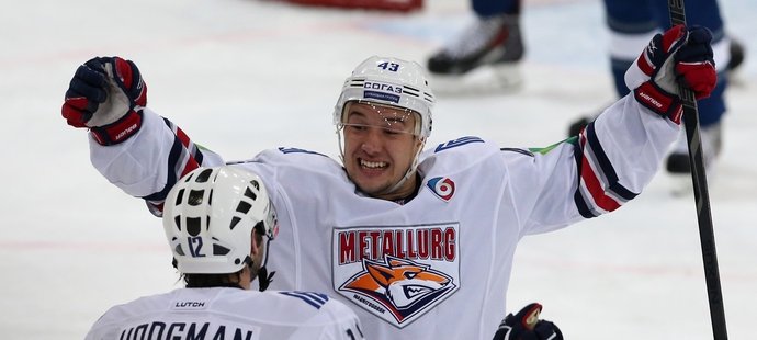 Jan Kovář nasbíral v sedmi zápasech KHL osm bodů.