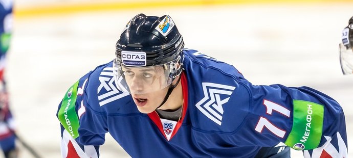 Jevgenij Malkin byl hvězdou Magnitogorsku v nedělním zápase KHL