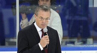 Jste sobci a zajímají vás jen peníze, rýpl si Medveděv do vedení NHL