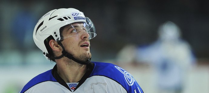 Hokejový útočník Petr Koukal bude dál hrát v KHL. Mistr světa z roku 2010 podepsal roční smlouvu s nováčkem soutěže Jokeritem Helsinky
